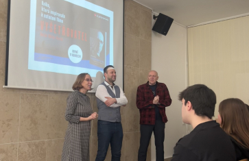 Přednáška válečného vyšetřovatele