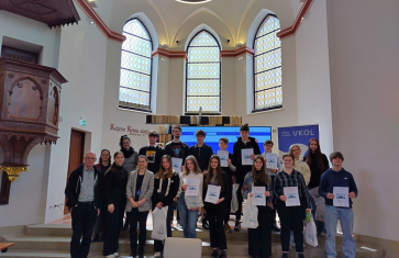 Soutěž v němčině - Bücherwurm