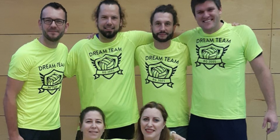 Vánoční volejbalový turnaj pro maturanty a absolventy